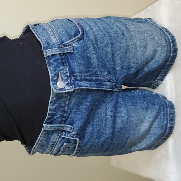 NWT Joe's Jeans Rolled Denim Short.🌞 - Picture 3 of 7